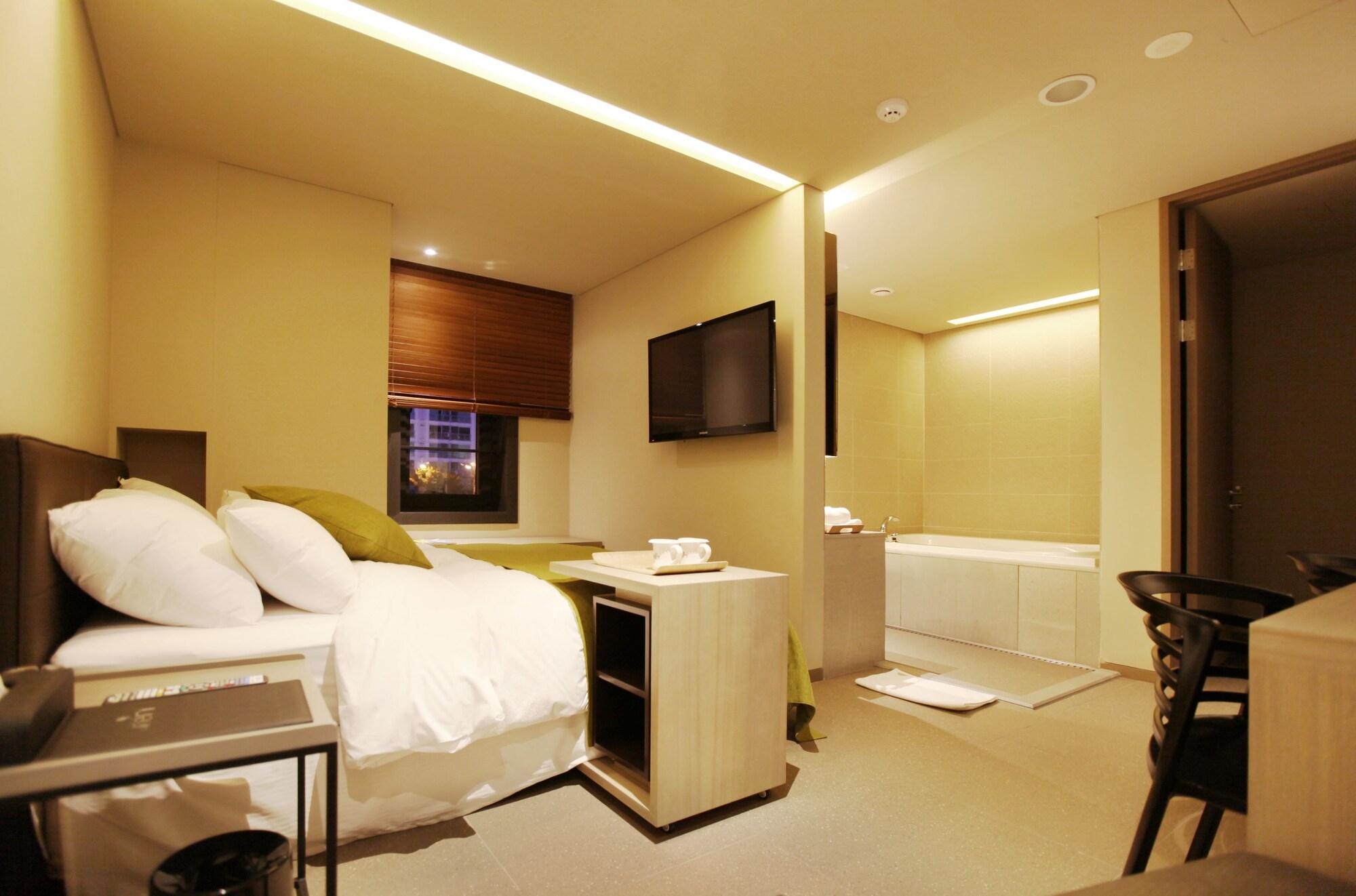 Hotel Vine Seongnam Exteriör bild