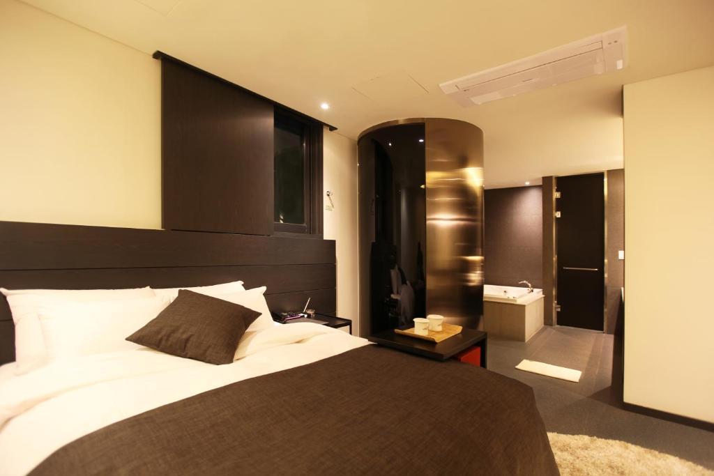 Hotel Vine Seongnam Rum bild