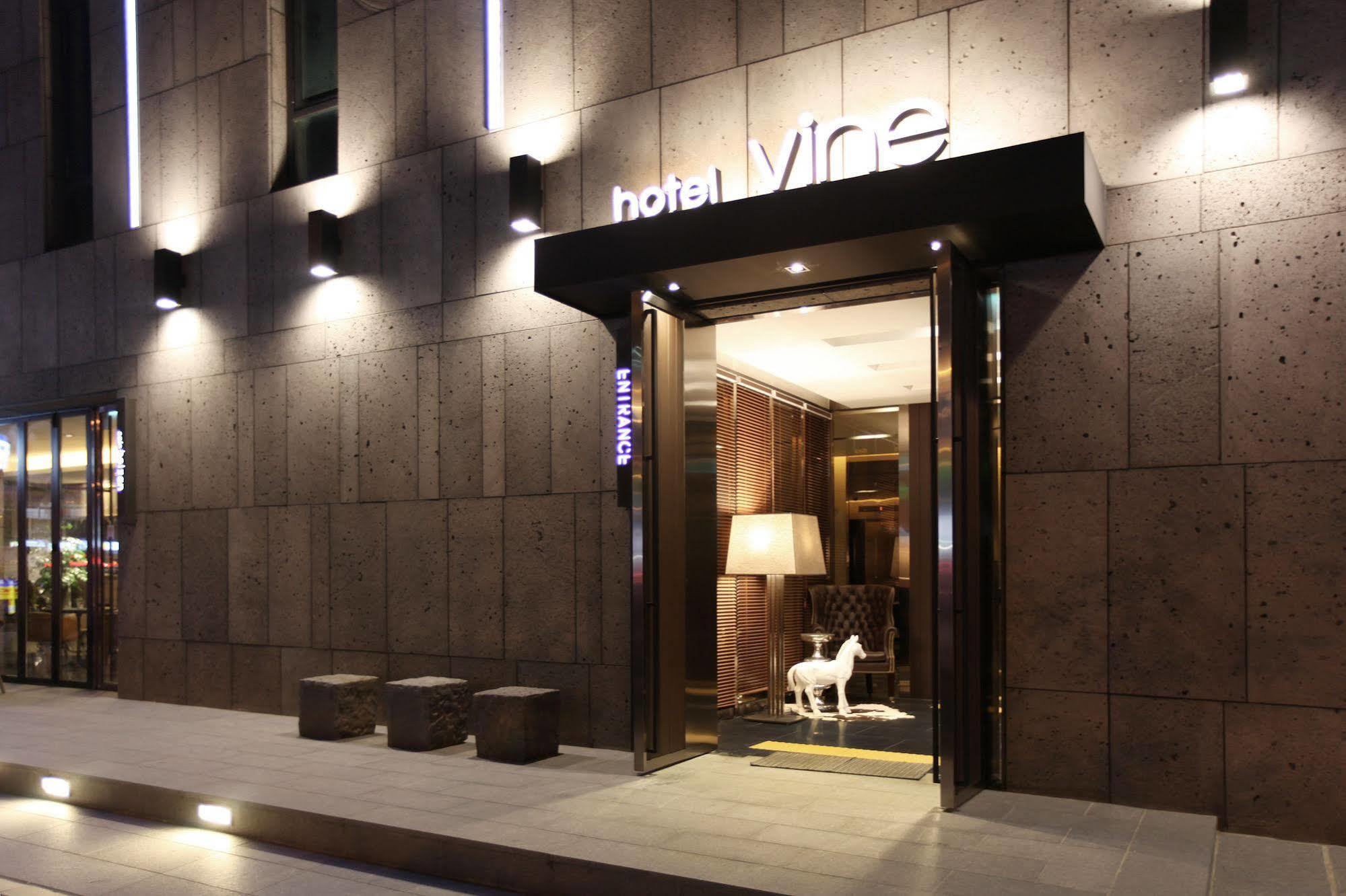 Hotel Vine Seongnam Exteriör bild